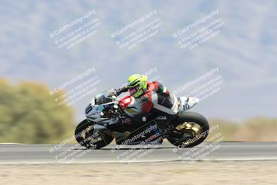 media/Apr-20-2025-CVMA (Sun) [[39090e8767]]/Race 9-Formula LW Twins Shootout/